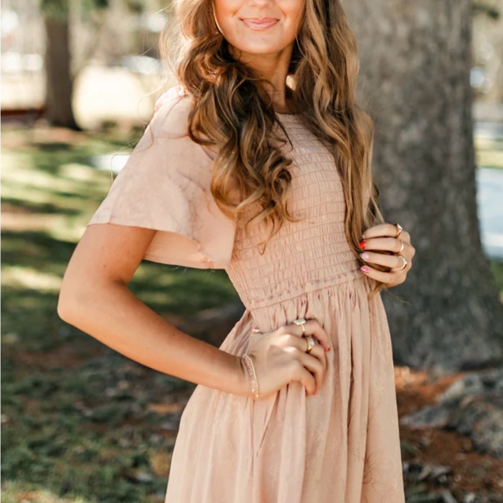 Elegant Floral Tan Women's Dress